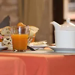 فندق Raymond Vii كورد سور سيال